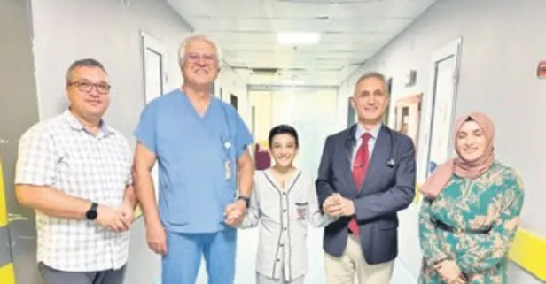 İzmir’de Yusuf Selim Bolat yapay kapakçıkla nefes almaya başladı