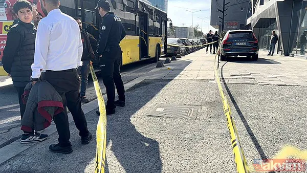 Arnavutköy'de İETT otobüsünde bıçaklı kavga: Ölü ve yaralılar var! Görüntüler ortaya çıktı - 10