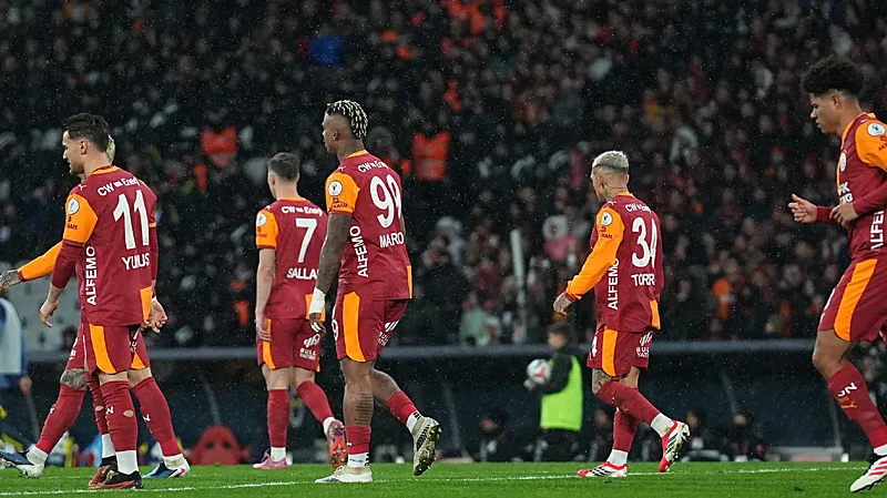 Galatasaray'dan transferde çifte sürpriz! - 1