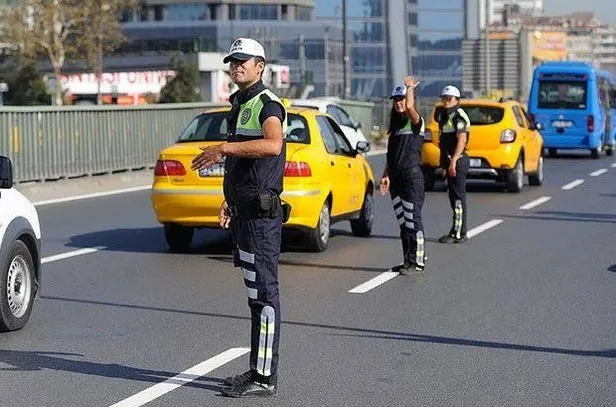İstanbul’da bu yollar trafiğe kapatıldı | İstanbul yol durumu-3
