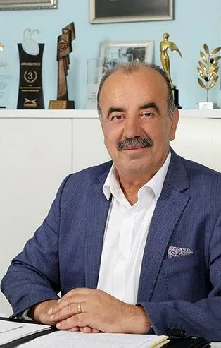 CHP’li Mudanya Belediye Başkanı Hayri Türkyılmaz'dan Türk bayrağına saygısızlık!