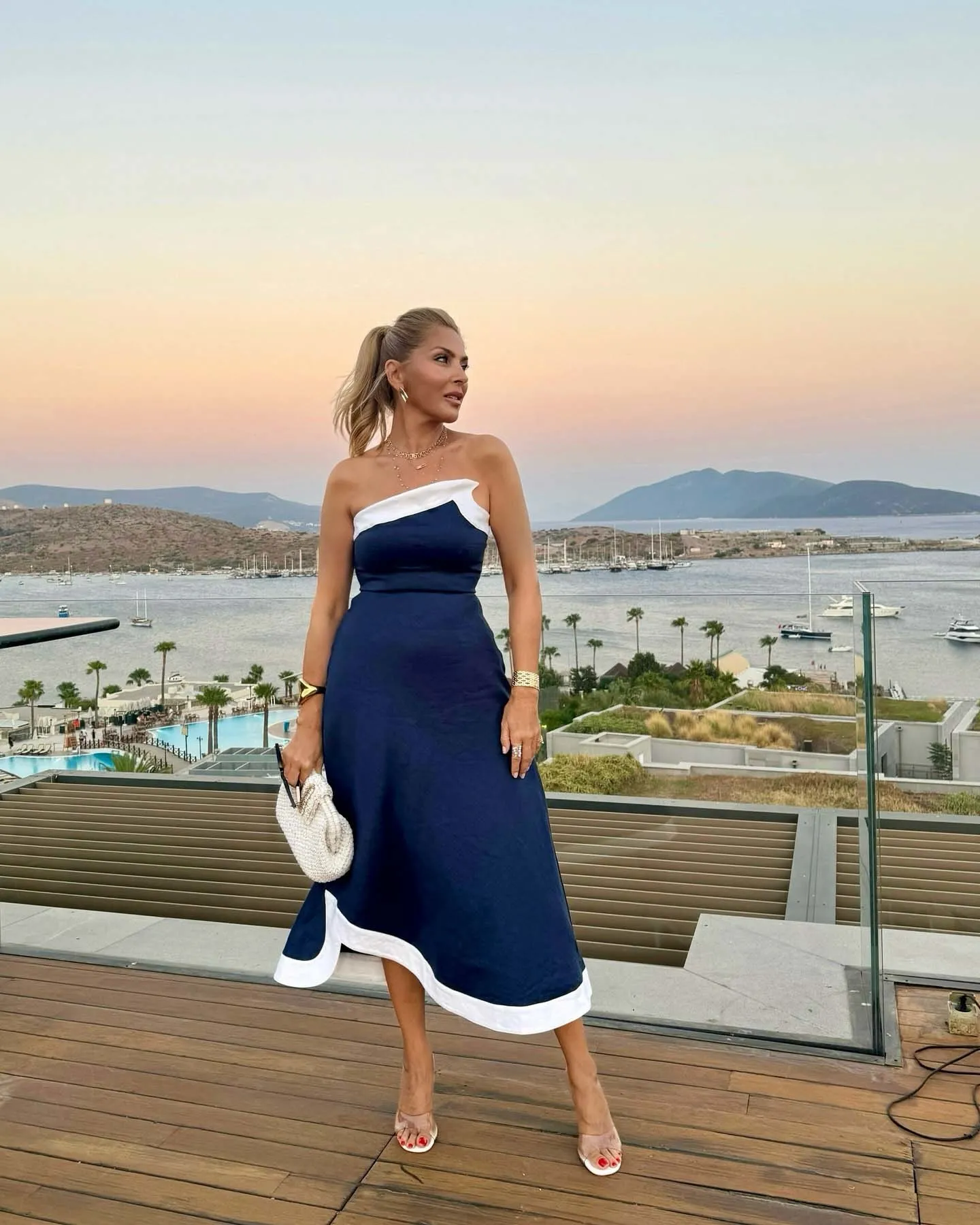 ‘Kötü kaynana’ ilan edilen Arzu Sabancı ilk kez konuştu! İşte Hakan Sabancı ve Hande Erçel ayrılığına dair açıklaması... - 6