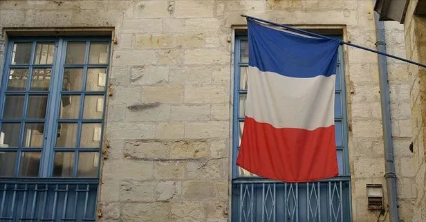 Fransa'dan İslam karşıtı karar! Lille kentinde duruşmalarda başörtüsü yasağı getirildi