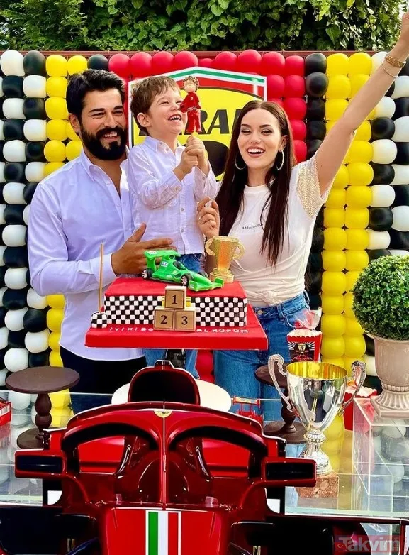 Demet Özdemir 2.5 milyona kıydı yeni oyuncağıyla havasını da attı! İşte Demet Özdemir'in parmak ısırtan yeni arabası - 25