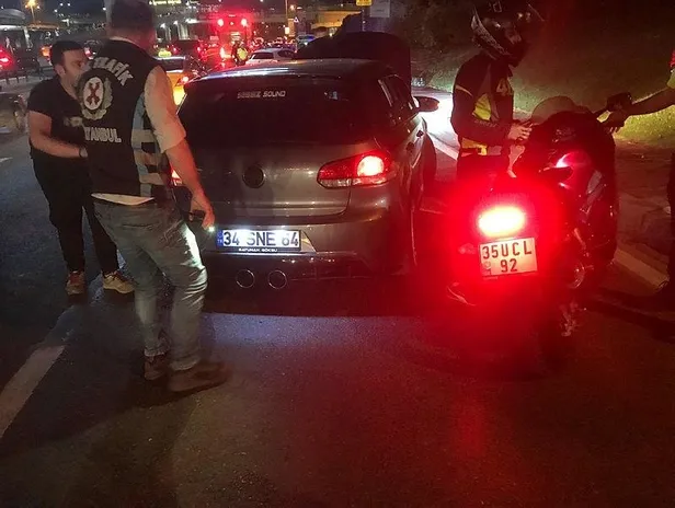 İstanbul'da trafik ekiplerince abartı egzoz denetimi yapıldı! Toplam 7 bin 292 TL ceza yazıldı-2