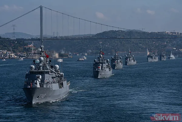 Preveze Deniz Zaferi’nin 486’ncı yıl dönümü: TCG Anadolu ve 15 savaş gemimiz İstanbul Boğazı'ndan geçti - 33