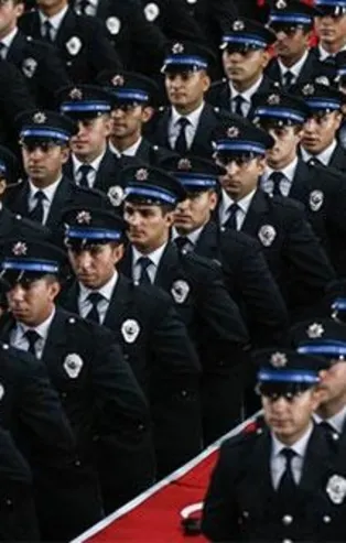 İçişleri Bakanlığı'ndan polis alımı müjdesi: 15 bin yeni polis alınacak