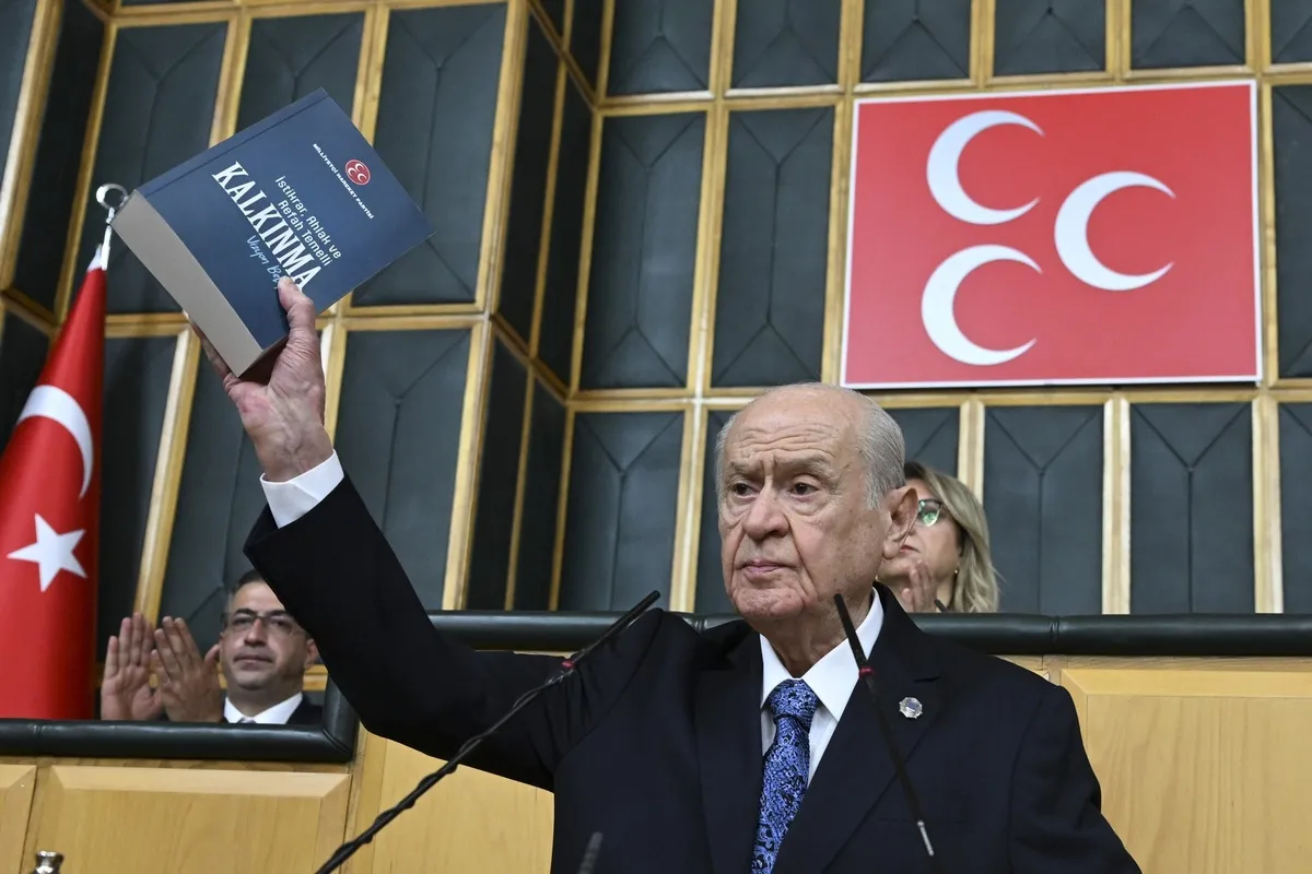 mhp-lideri-bahceliden-abnin-turkiye-raporuna-tepki-herkes-haddini-bilecek-kimse-turkiyeye-istikamet-cizemez-1782210629794.jpeg MHP lideri Bahçeli'den AB'nin Türkiye raporuna tepki: Herkes haddini bilecek! | "Kimse Türkiye'ye istikamet çizemez"-7