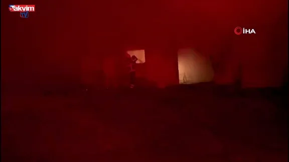 Balıkesir Savaştepe’de tavuk çiftliği yangını: 5 bin civciv telef oldu