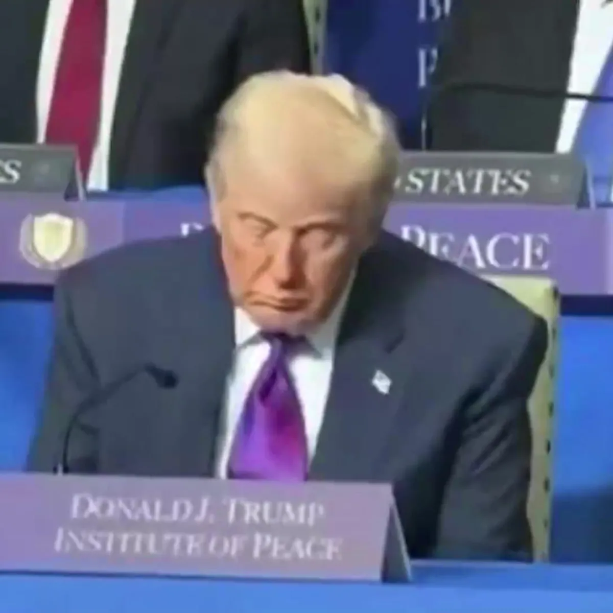 Trump Gazze zirvesinde uyuyakaldı! | VİDEO