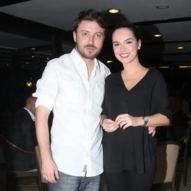 Can Borcu’nun Yekta’sı Tolga Güleç’in 8 yıl önce boşandığı eski eşi bakın hangi ünlü oyuncu çıktı! - 21