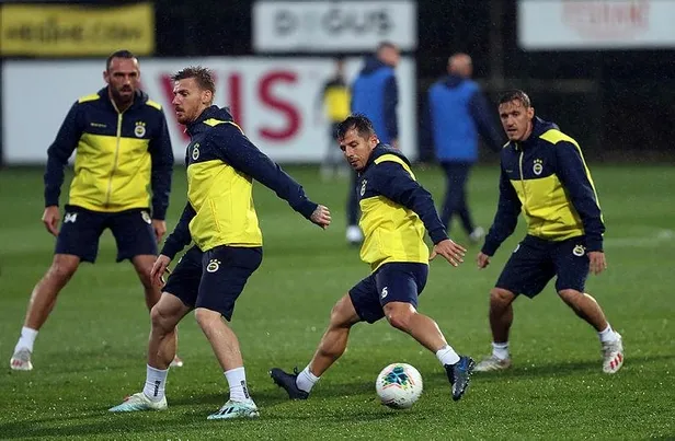 Fenerbahçe'de Ersun Yanal futbolcularına seslendi: Ayağa kalkın beyler yeniden başlıyoruz-2