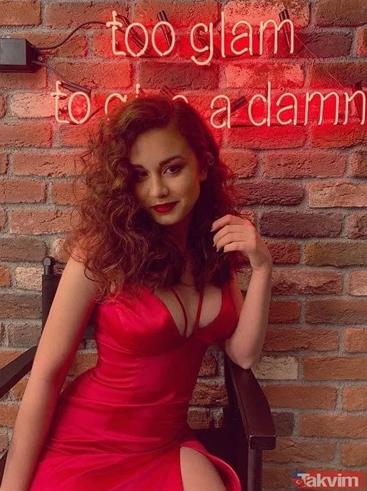 Fahriye Evcen ile Gökçe Bahadır’ın biricik kardeşiydi! Yaprak Dökümü’nün Ayşe’si Şebnem Ceceli’nin son hali olay! "Buse Varol sandım" - 19