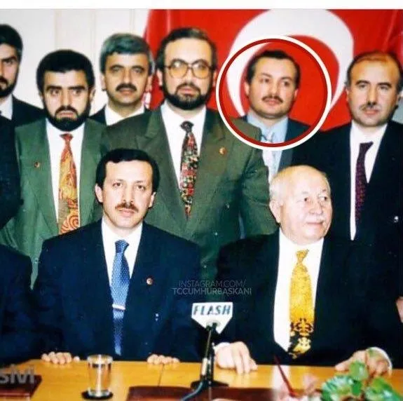 Eski mesai arkadaşına son görev! Tabuta omuz verdi-2
