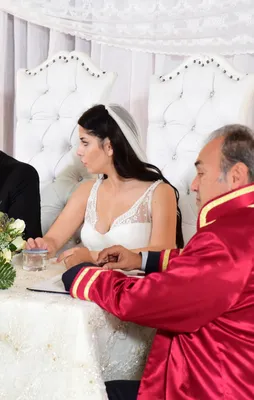 Kanatsız Kuşlar yine zirvede!