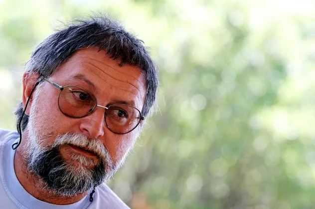 Ali Nesin: "CHP bu halka çok eziyet çektirdi"