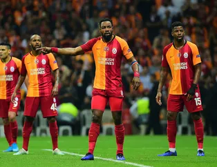 Galatasaray'da kriz! İki şok birden...