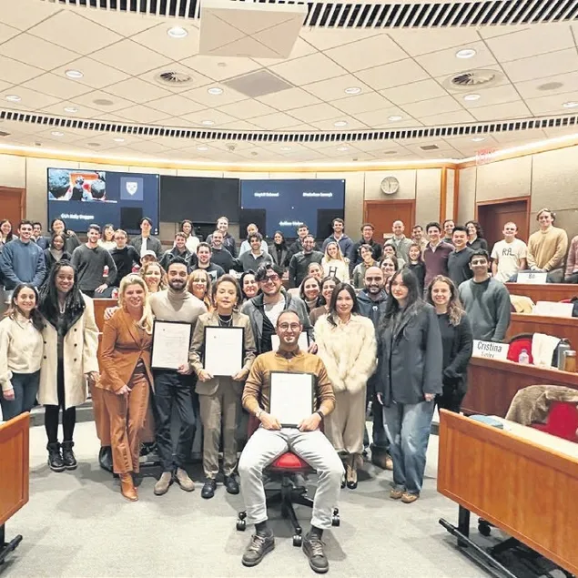 Harvard’da ‘esas’lı ders