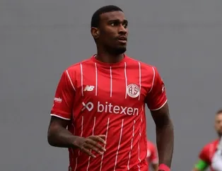 Aslan’a Wright vetosu