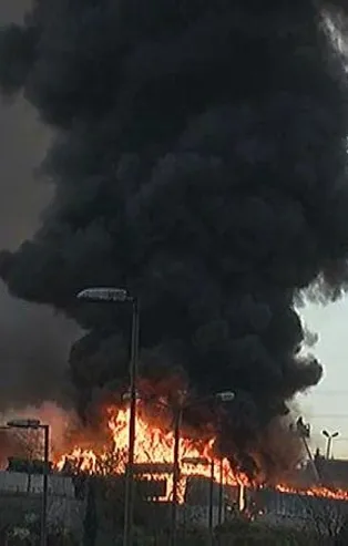 Son dakika: İSTOÇ'ta korkutan yangın!