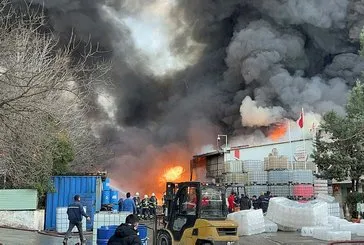 Kocaeli’de fabrika yangını!