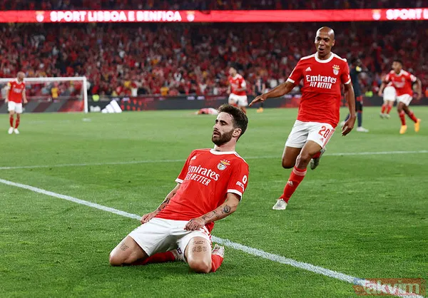 Galatasaray Avrupa'yı sallayacak! Portekizli yıldız için flaş hamle - 6