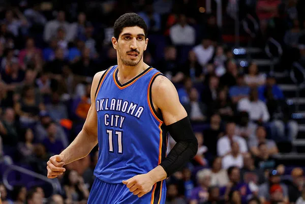 Son dakika: Elebaşı Fetullah Gülen'in evlatlığı Enes Kanter Yahudilerle birlikte ağlama duvarında-2