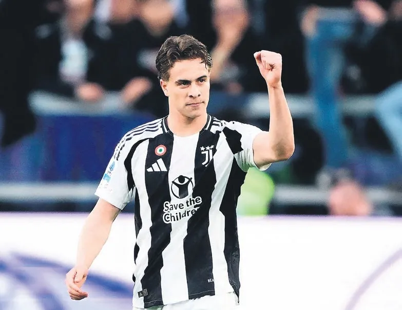 Juve Kenan’ı bırakmıyor