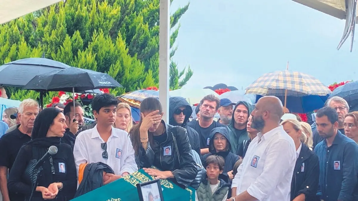Halit Yukay son yolculuğuna uğurlandı! Kıvanç Tatlıtuğ gözyaşlarını tutamadı