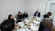 Başkan Erdoğan Fidan ailesinin iftar sofrasına konuk oldu: Çocuklarla sohbet etti hediyeler verdi