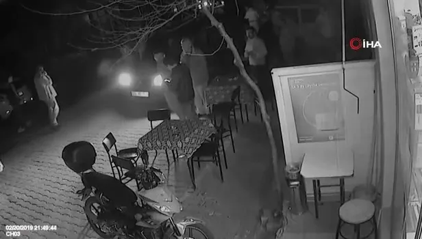 Son dakika... Ayvacık’taki deprem anı güvenlik kameralarında