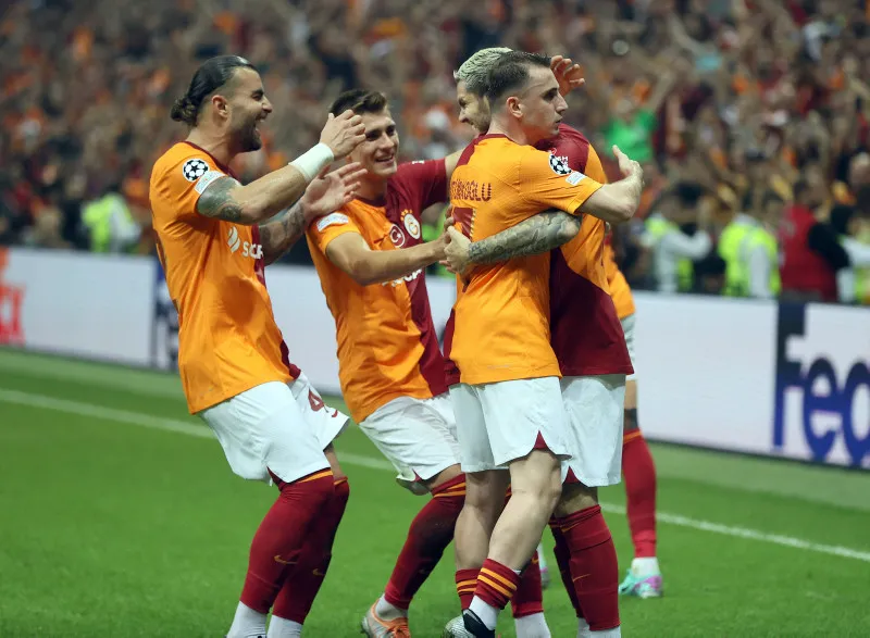GALATASARAY HABERLERİ | Okan Buruk'tan yıldız isme kesik! Kasımpaşa maçında yok - 1