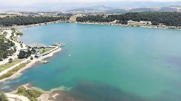 chpde-imar-vurgunu-bilecikte-pelitozu-golunun-cevresindeki-arazileri-aralarinda-paylastilar-1644282838580.jpeg CHP'de imar vurgunu! Bilecik’te, Pelitözü Gölü’nün çevresindeki arazileri aralarında paylaştılar-5