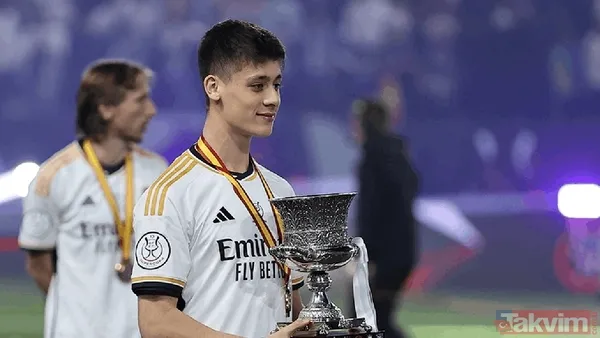 UEFA Süper Kupa'da şampiyon Real Madrid! Mbappe siftah yaptı... Arda Güler 4. kupasını kaldırdı - 13