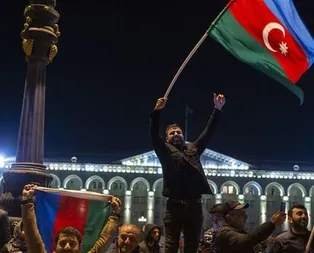 Dışişleri Bakanı Çavuşoğlundan Azerbaycana tebrik mesajı!