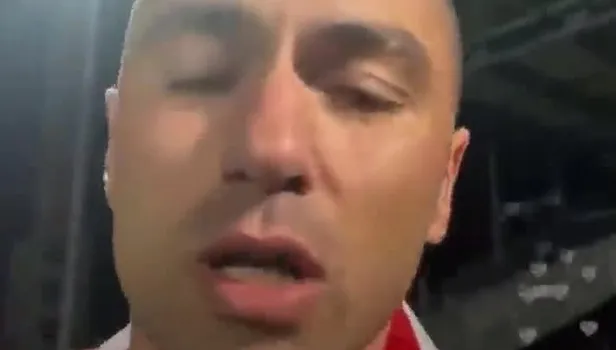 Fransa'da Lille takımıyla şampiyonluk yaşayan Burak Yılmaz'dan duygusal konuşma!