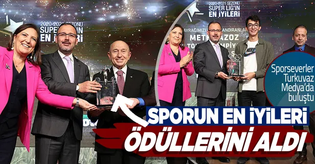 Sporun kalbi Turkuvaz Medya'da attı! Süper Lig'in en iyileri ödüllerini aldı