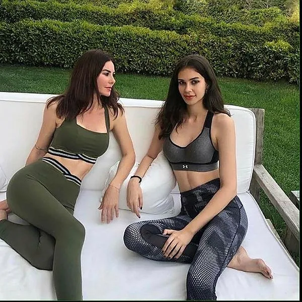 Akıncı dizisinin güzel oyuncusu Deren Talu'dan annesi Defne Samyeli'ye iltifat: Annem oyuncu koçum gibi-5