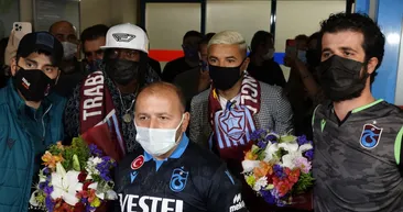 Gervinho ve Bruno Peres Trabzonspora geldi! Taraftar meşalelerle karşıladı