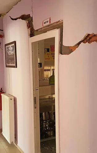 Son dakika: Anaokulunda panik anları! Okul tahliye edildi