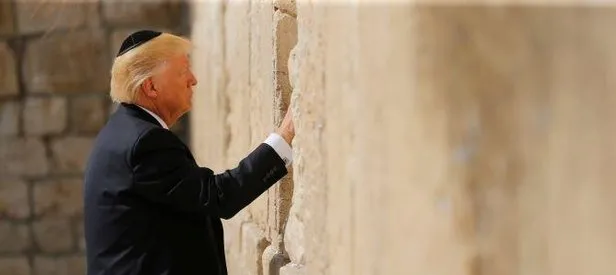 Donald Trump skandal Kudüs kararını bugün açıklayacak!