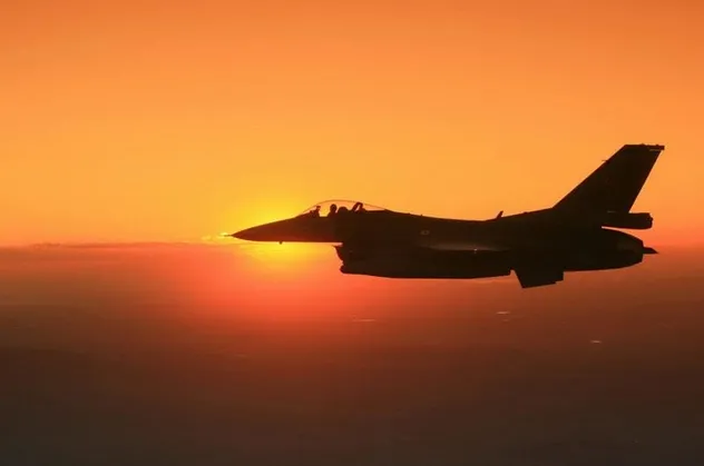 Son dakika: Irak kuzeyi Haftanin bölgesine hava harekatı!  2 PKK'lı terörist etkisiz hale getirildi