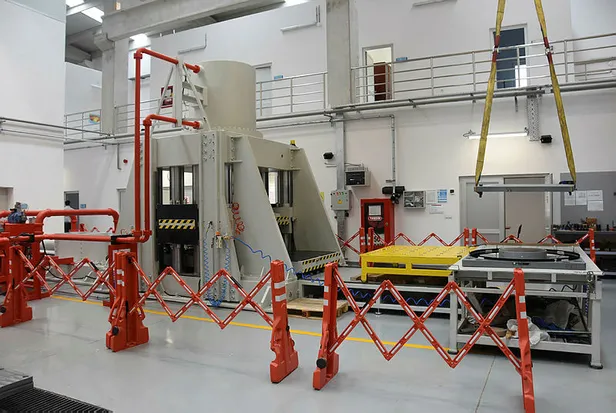 Depremin etkisini yüzde 80 azaltacak sistem! Türkiye'de ilk dünyada ise ilk 5'te-3