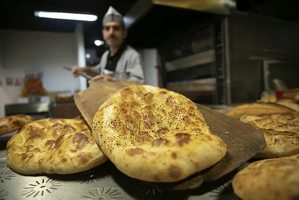 istanbulda-ramazan-pidesi-fiyati-ne-kadar-2021-istanbul-ramazan-pidesi-kac-tl-1617699397612.jpg