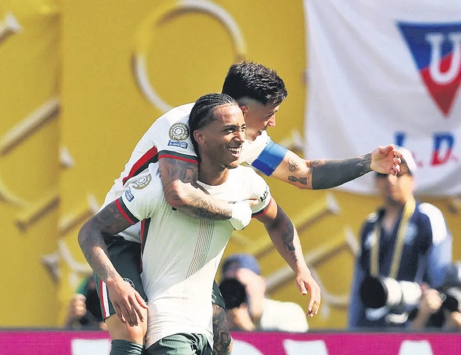 Chelsea finali cuptı