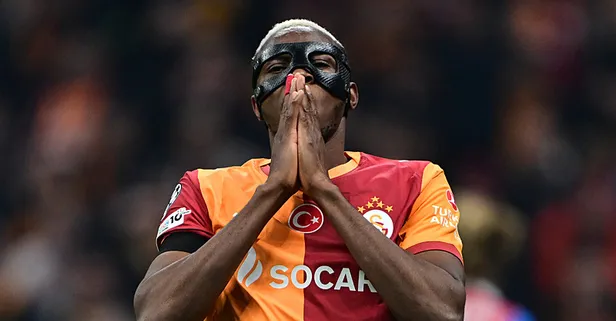 Victor Osimhen transfer fitilini ateşledi! "İkna etmeye çalışıyorum"