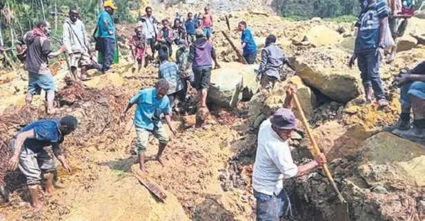 2 bin kişi toprak altında