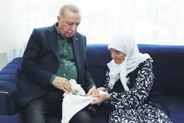 Başkan Erdoğan’dan 99 yaşındaki Muzaffer Gülşen’e anlamlı ziyaret