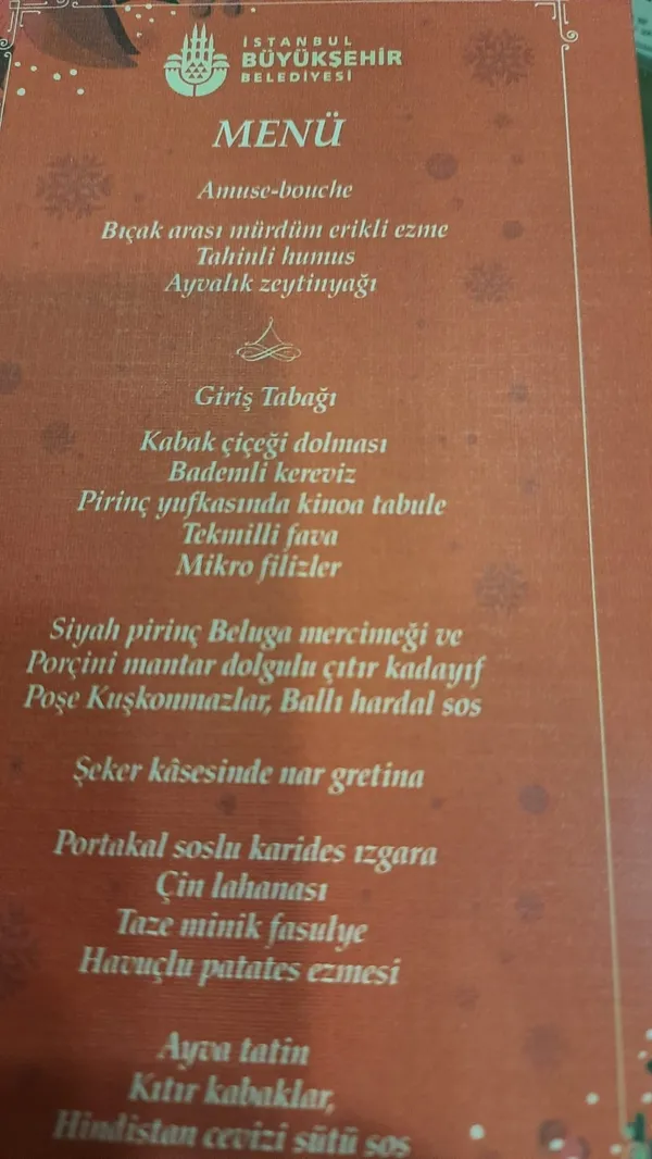 ibbyi-borc-batagina-surukleyen-chpli-ekrem-imamoglu-verdigi-noel-yemeginde-portakal-soslu-karides-ikram-etti-1640123926872.jpg