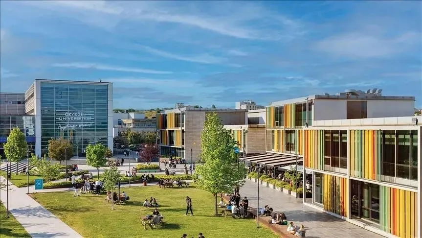 ozel-universite-ucretleri-aciklandi-fiyatlar-37-milyon-lirayi-buldu-1784928316765.jpeg Özel üniversite ücretleri açıklandı! Tıp ve diş hekimliği fiyatları 3,7 milyon lirayı buldu-4